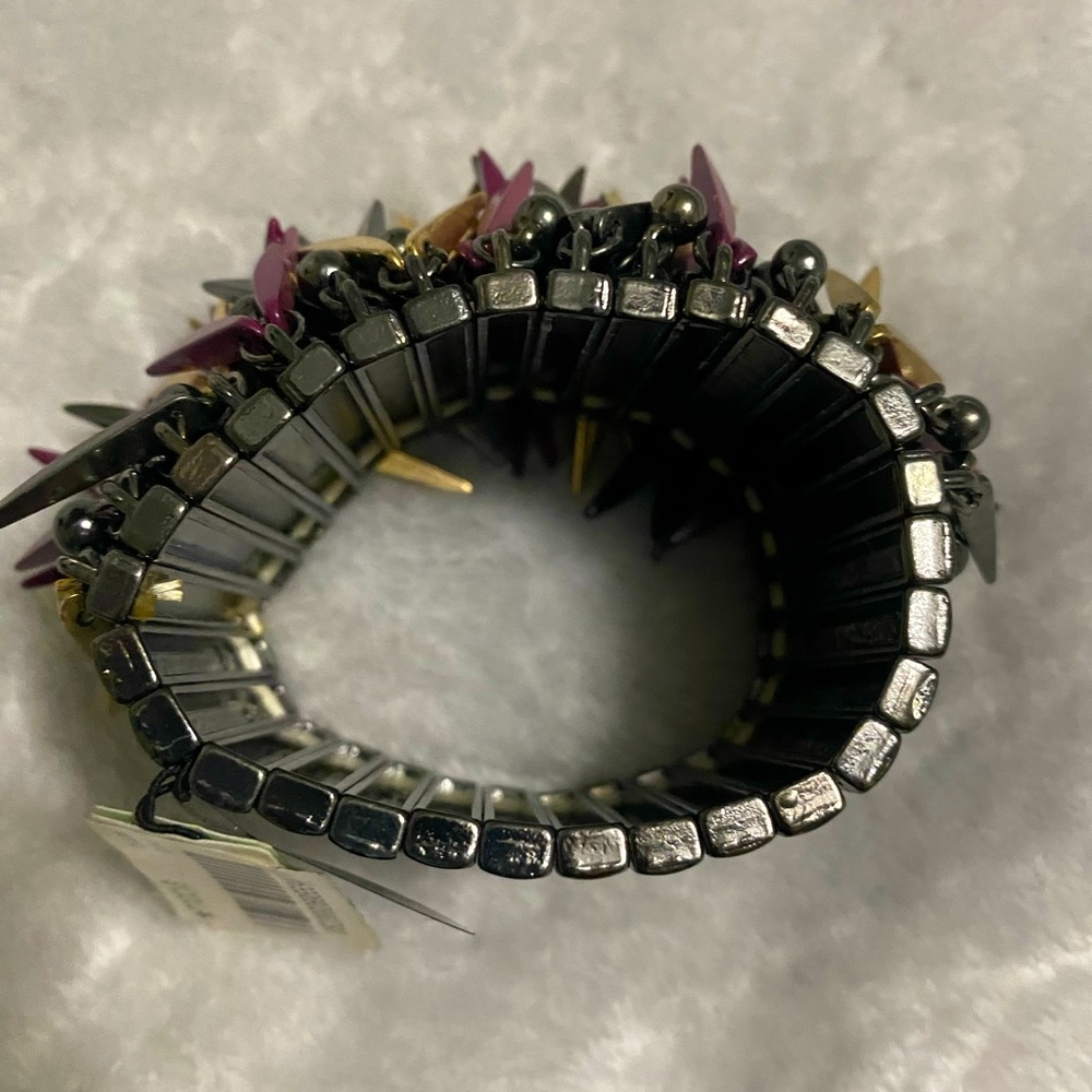 Multicolor dangling stretch bracket. - Picture 4 of 5